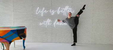 Contemporary INT/ADV